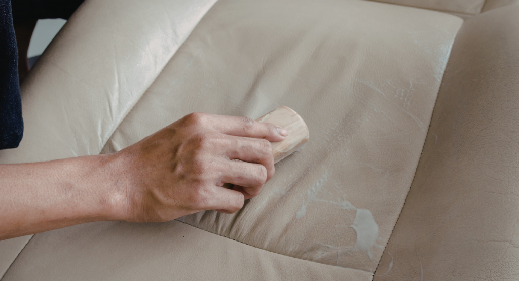 ניקוי ספות בד וריפודים