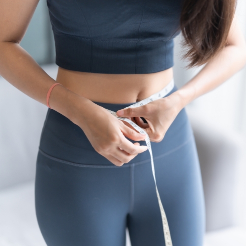 דיאטת צום לסירוגין: הדרך הנשית לשקט מטבולי, איזון הורמונלי ושליטה באכילה